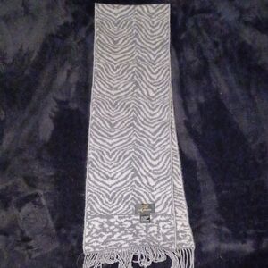Elegant Zebra Print Scarf